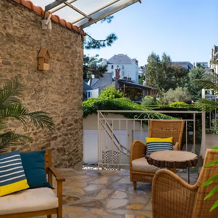 Vtf L'hotel Des Bains סן-קאסט-לה-גידו