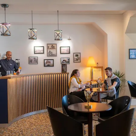 Vtf L'hotel Des Bains Hotel